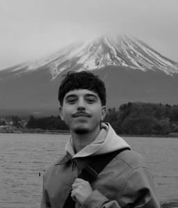 Portrait of Florian Duarte